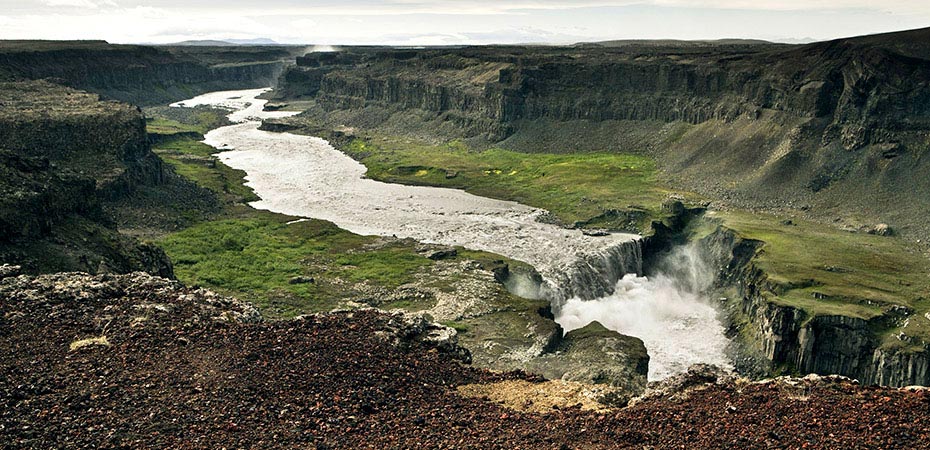 Der Wasserfall Hafragilsfoss