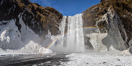 Skogafoss im Winter
