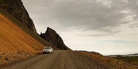 Nice & Easy Island-Rundreise: Straße Ostisland